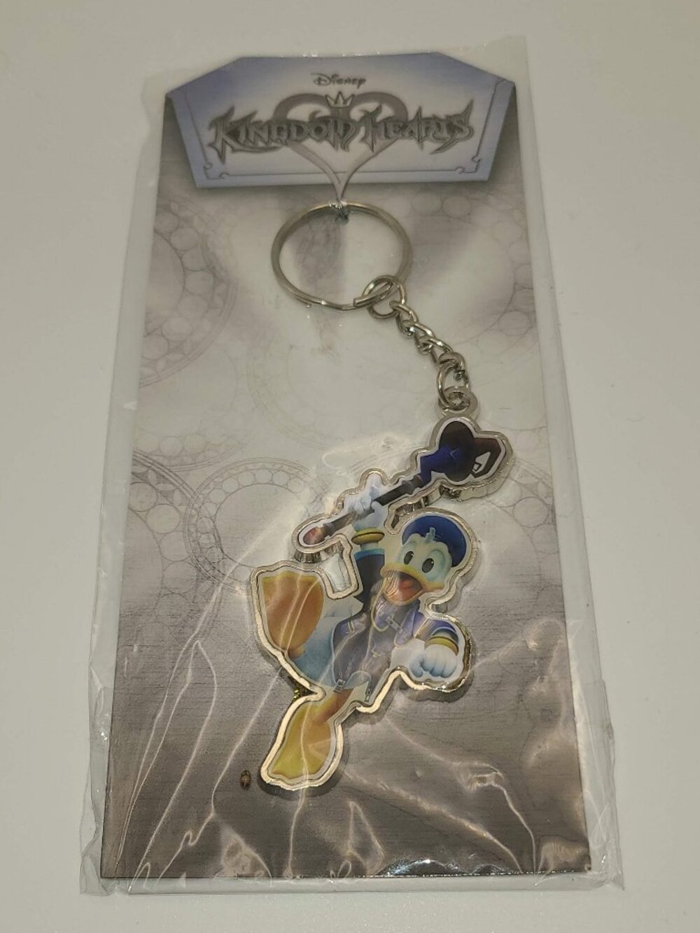 Disney Kingdom Hearts Donald Duck Keychain